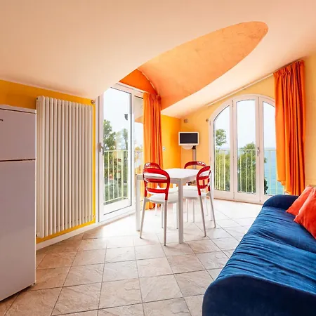 Albicocca By Interhome شقة سانريمو
